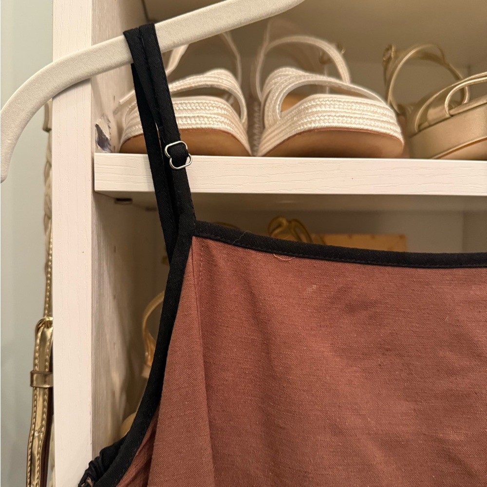 Brown Linen Maxi Dress with Adjustable Straps - Picture 9 of 17